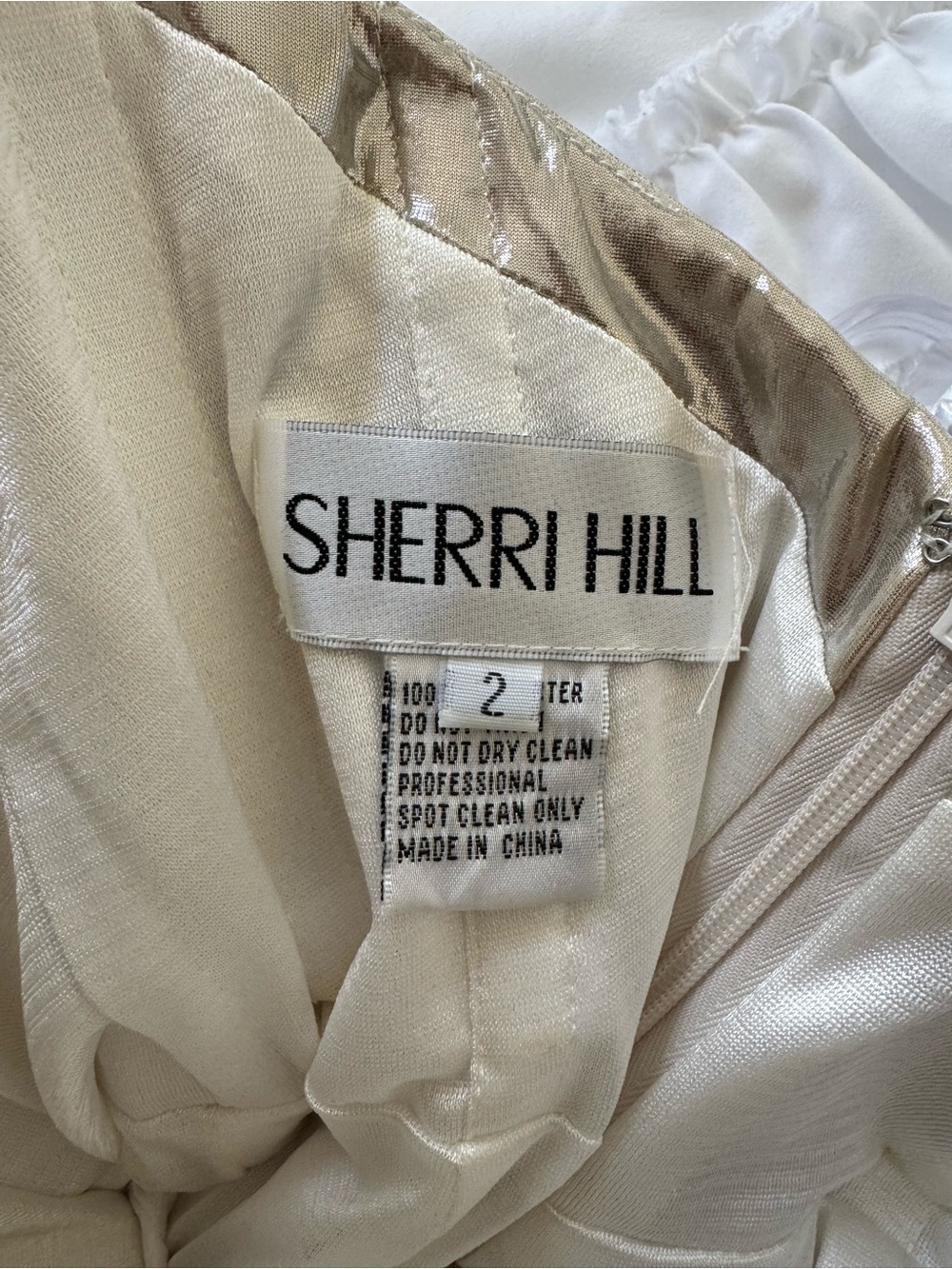 Sherri Hill Metallic Champagne Evening Gown Prom Formal Dress Size 2 Style 55930 - Picture 5 of 5